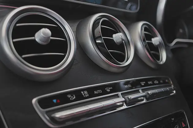 Instala aire acondicionado en tu coche con tu taller de confianza