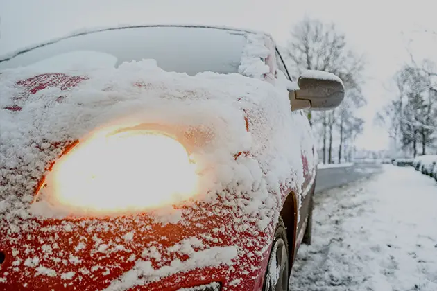 Por qué tu coche necesita líquido anticongelante con el frío